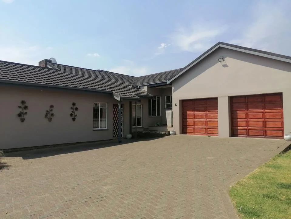 3 Bedroom House for sale in Harrismith