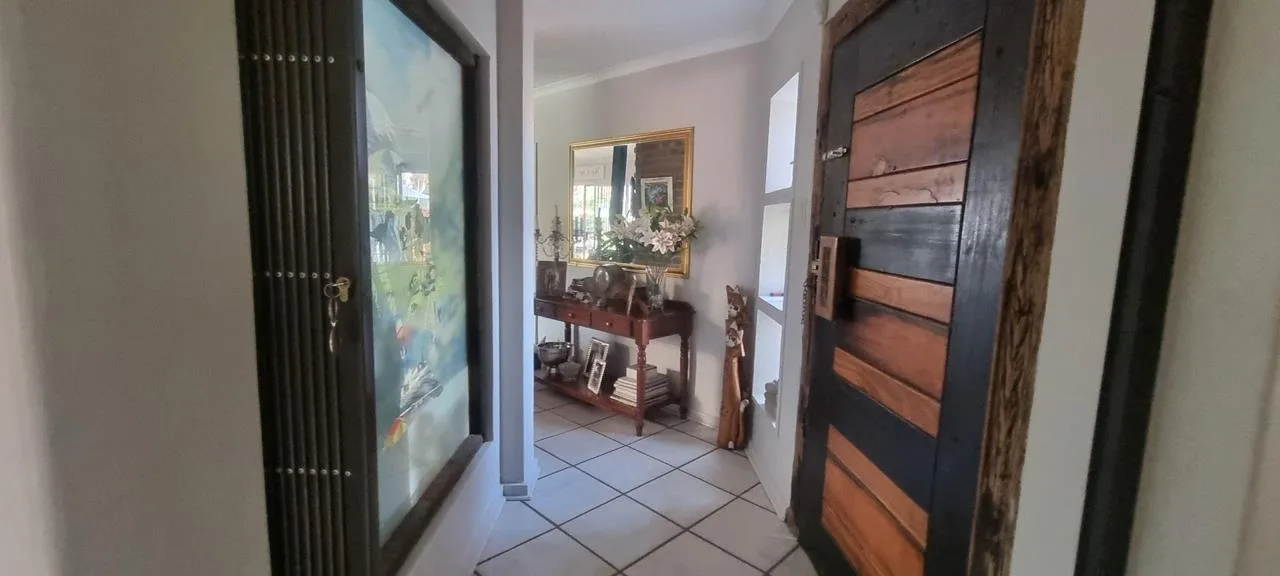 4 Bedroom House for sale in Royldene