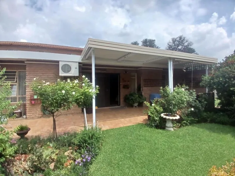 2 Bedroom Apartment / flat for sale in Oudorp
