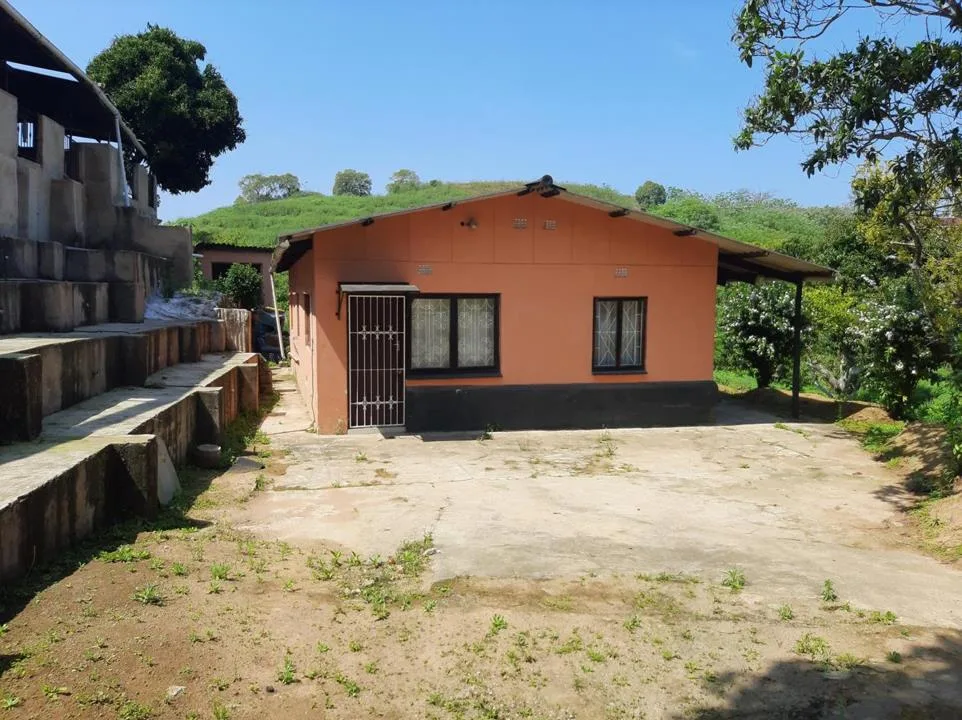 3 Bedroom House for sale in Umzinto