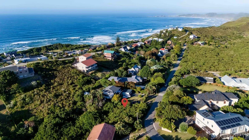1 205 m² Land available in Brenton on Sea