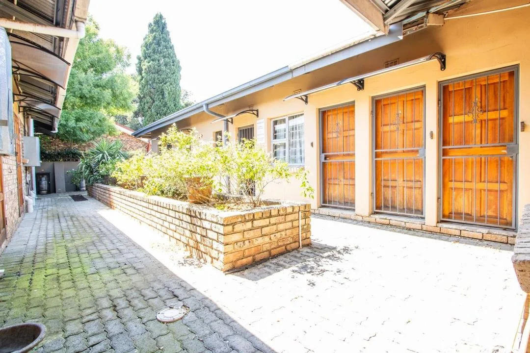 15 Bedroom House to rent in Potchefstroom Central