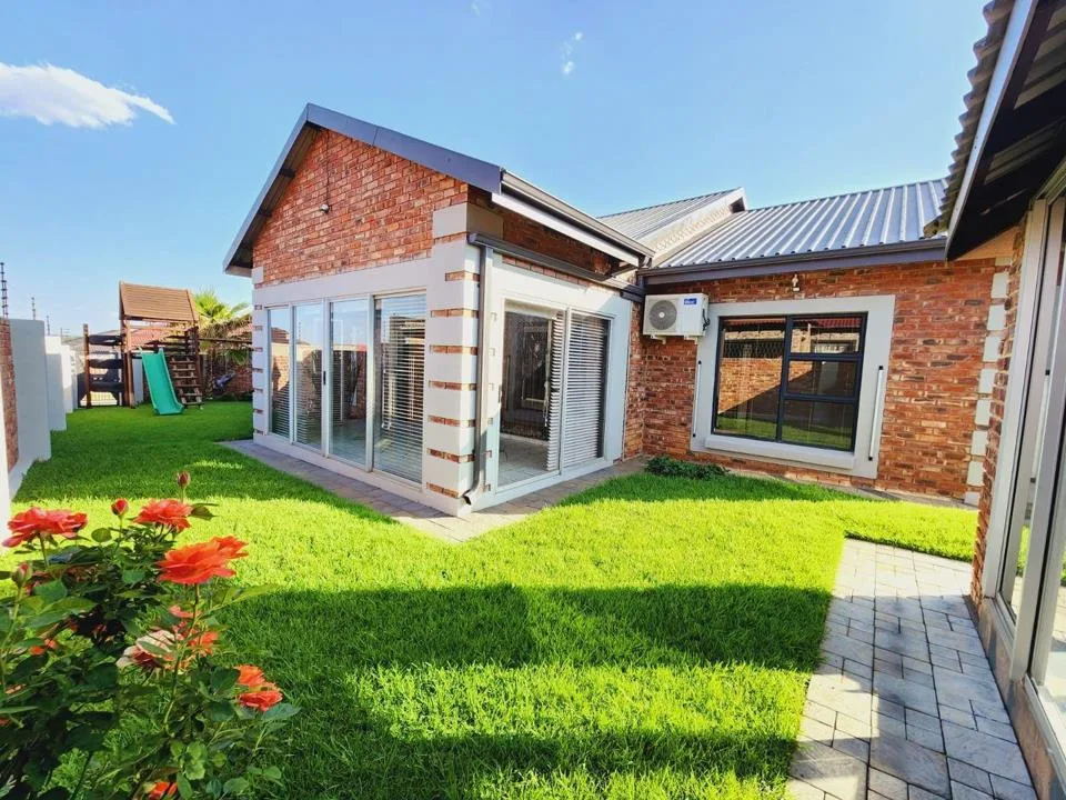 3 Bedroom House for sale in Baillie Park