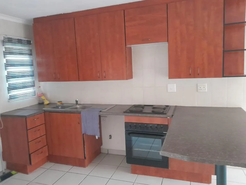 2 Bedroom Apartment / flat for sale in Pollak Park