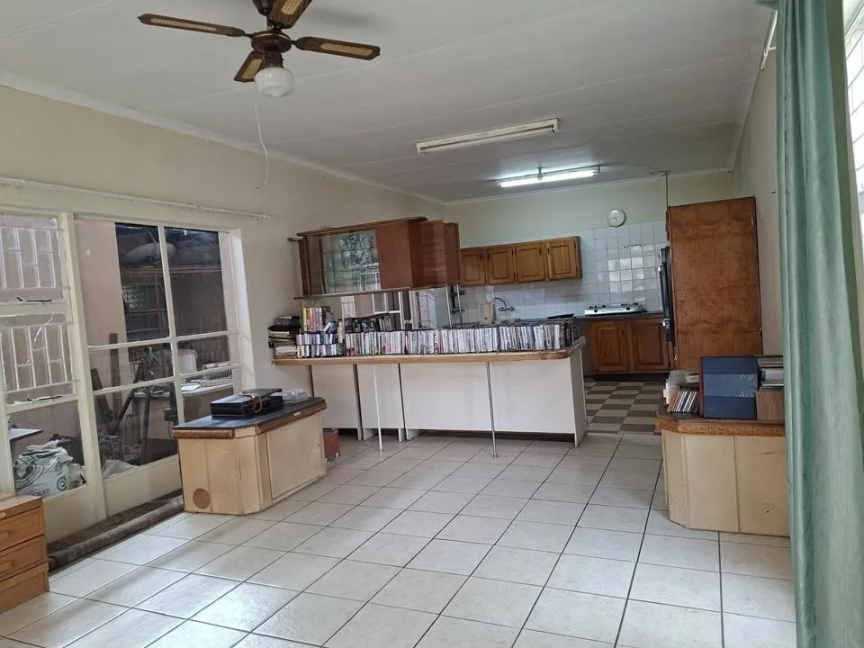 4 Bedroom House for sale in Vanderbijlpark CE 3
