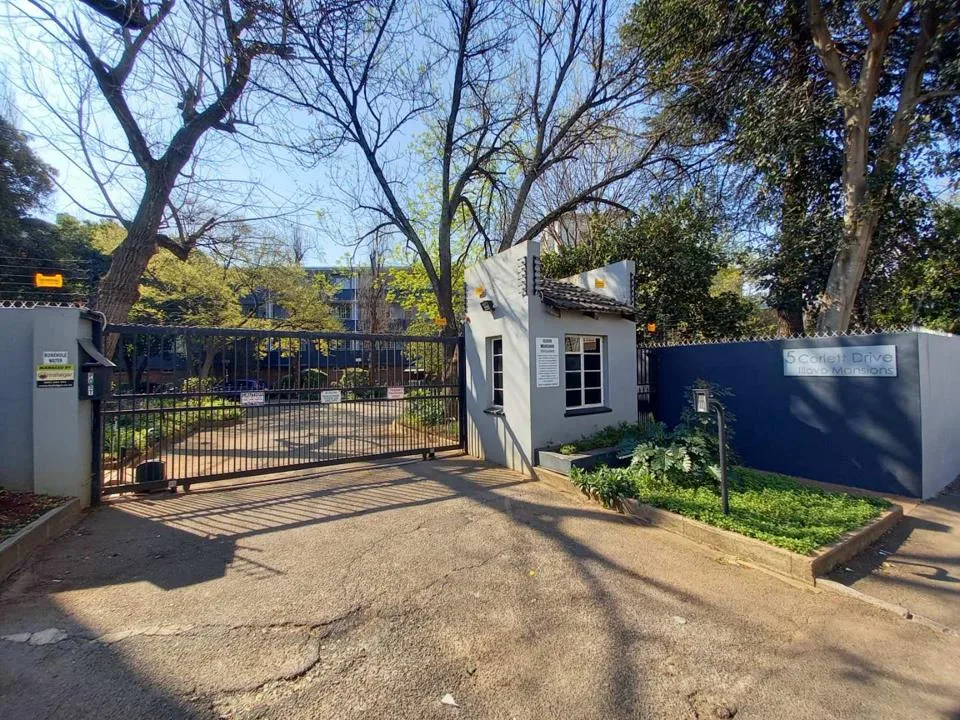 2 Bedroom Apartment / flat to rent in Illovo