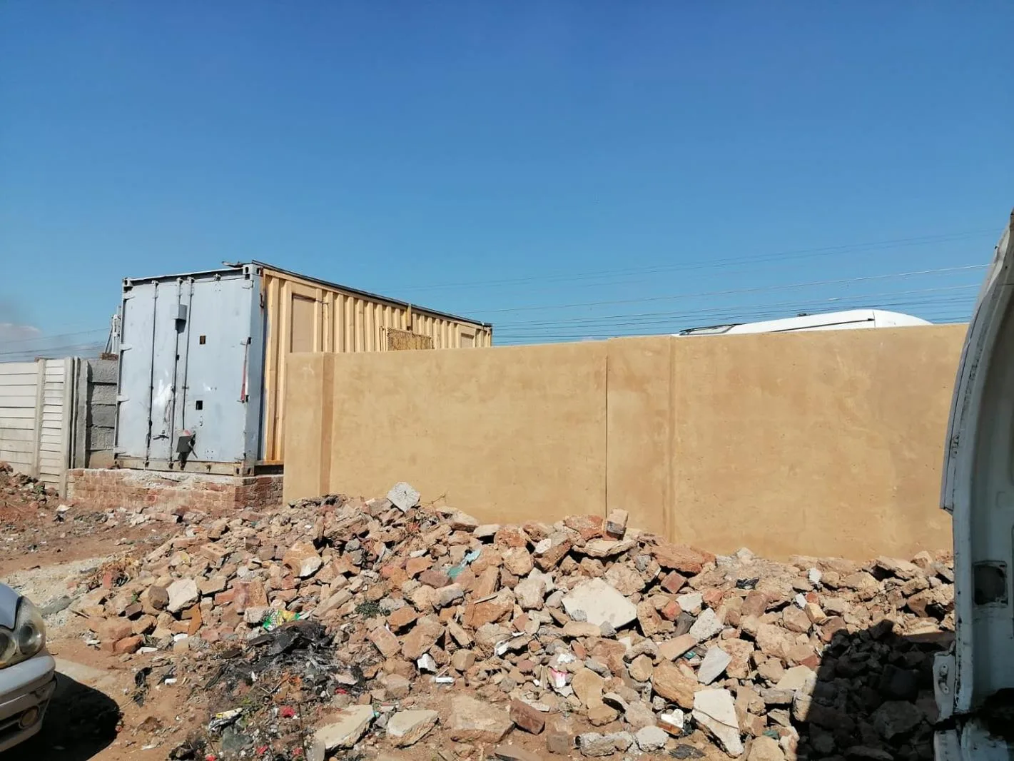 300 m² Land available in Mqantsa