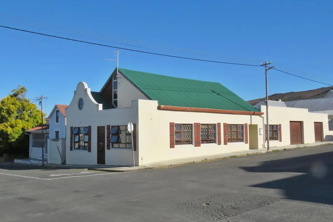 4 Bedroom House for sale in Bredasdorp