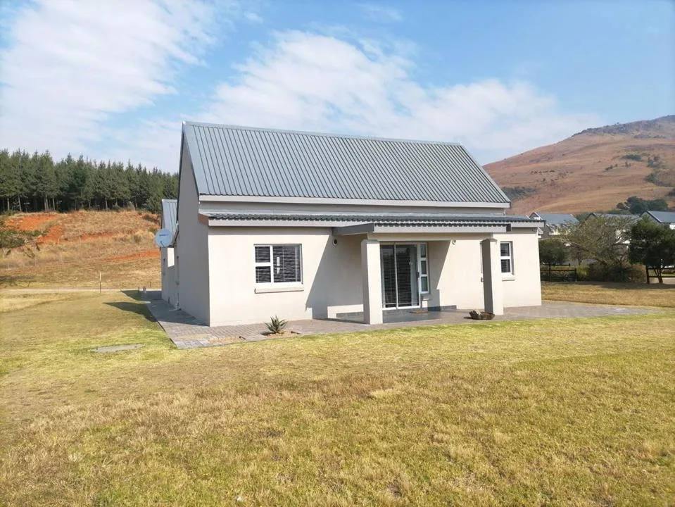 2 Bedroom House for sale in Vulintaba Country Estate