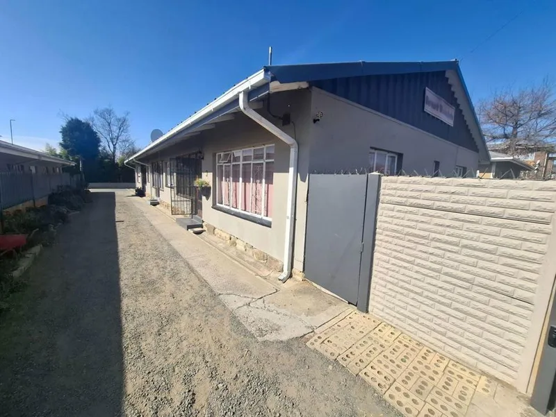 2 Bedroom Townhouse for sale in Bethlehem Central