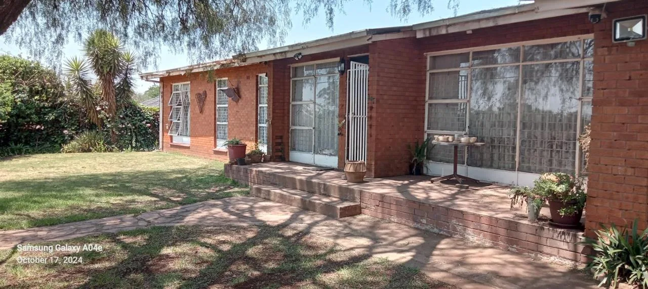 3 Bedroom House for sale in Eloff