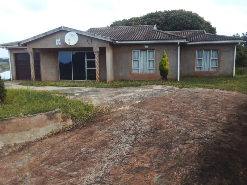 3 Bedroom House for sale in Gingindlovu
