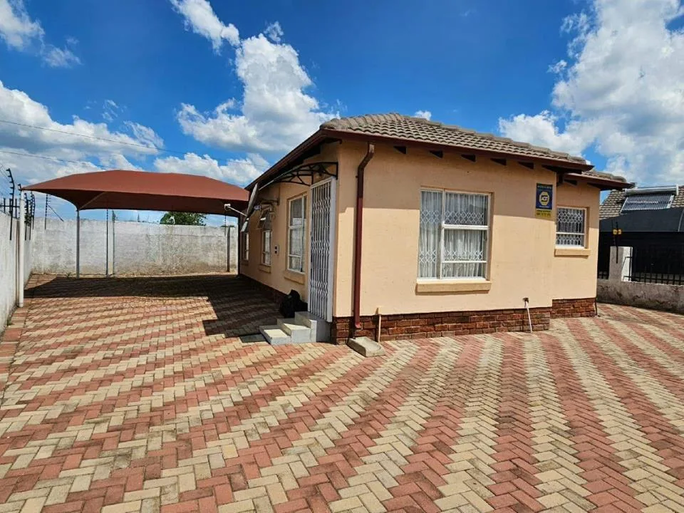 3 Bedroom House to rent in Southern Gateway