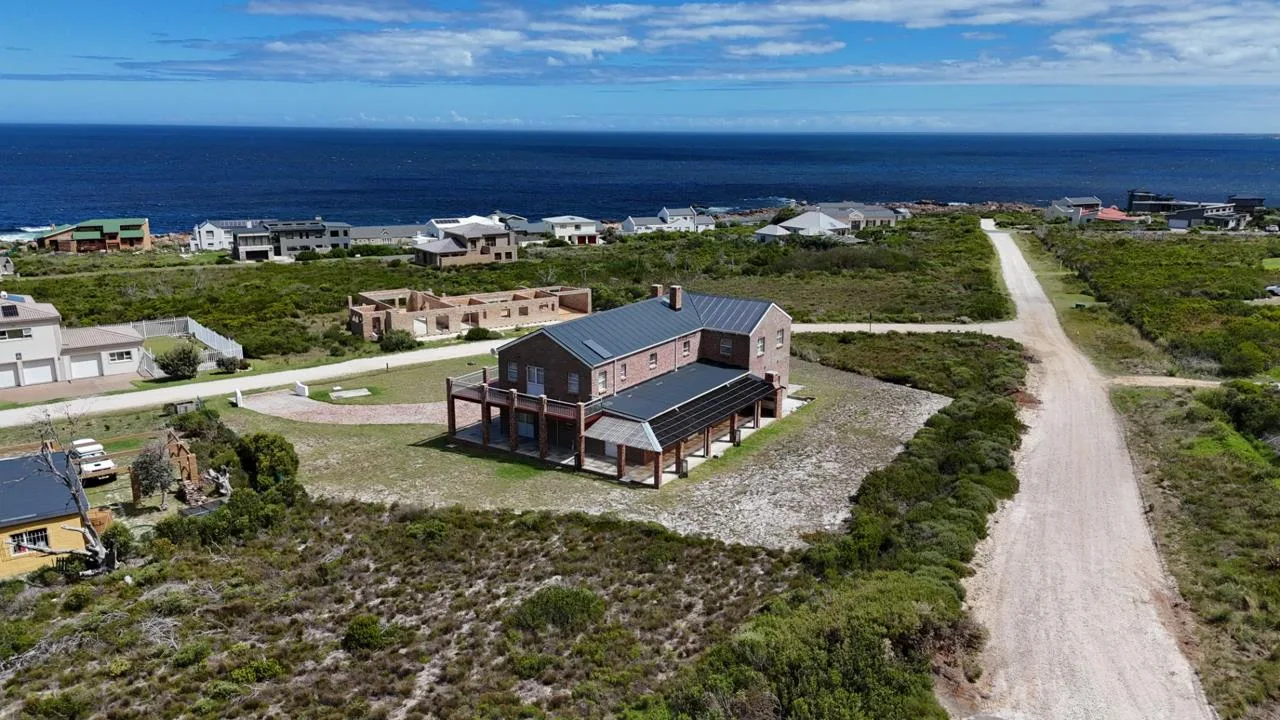 5 Bedroom House for sale in Bettys Bay