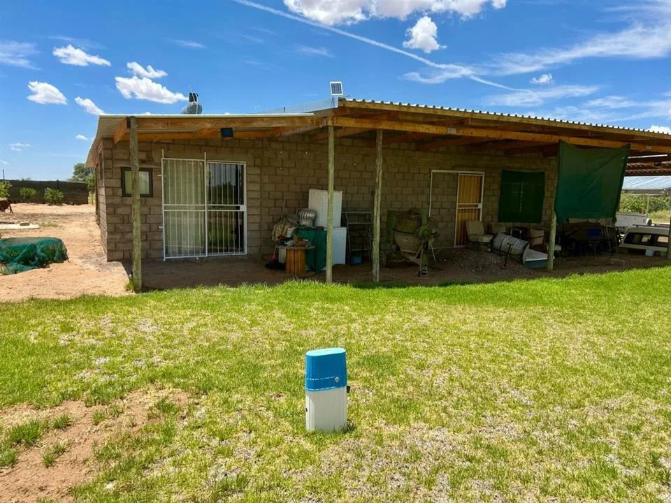2 Bedroom House for sale in Keimoes