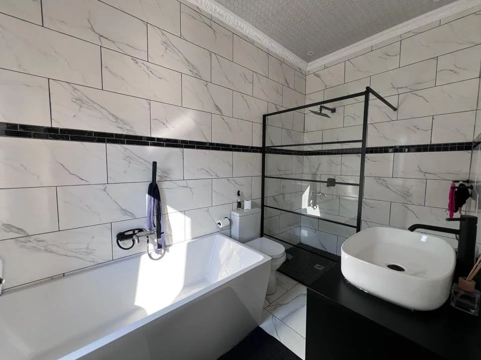 3 Bedroom Apartment / flat to rent in Melodie