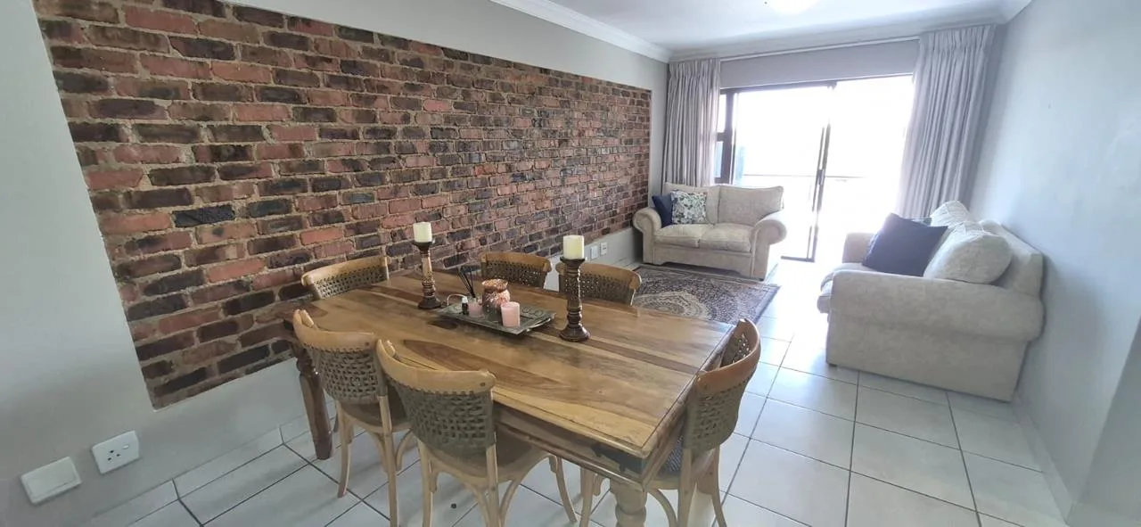 2 Bedroom Apartment / flat for sale in Wychwood