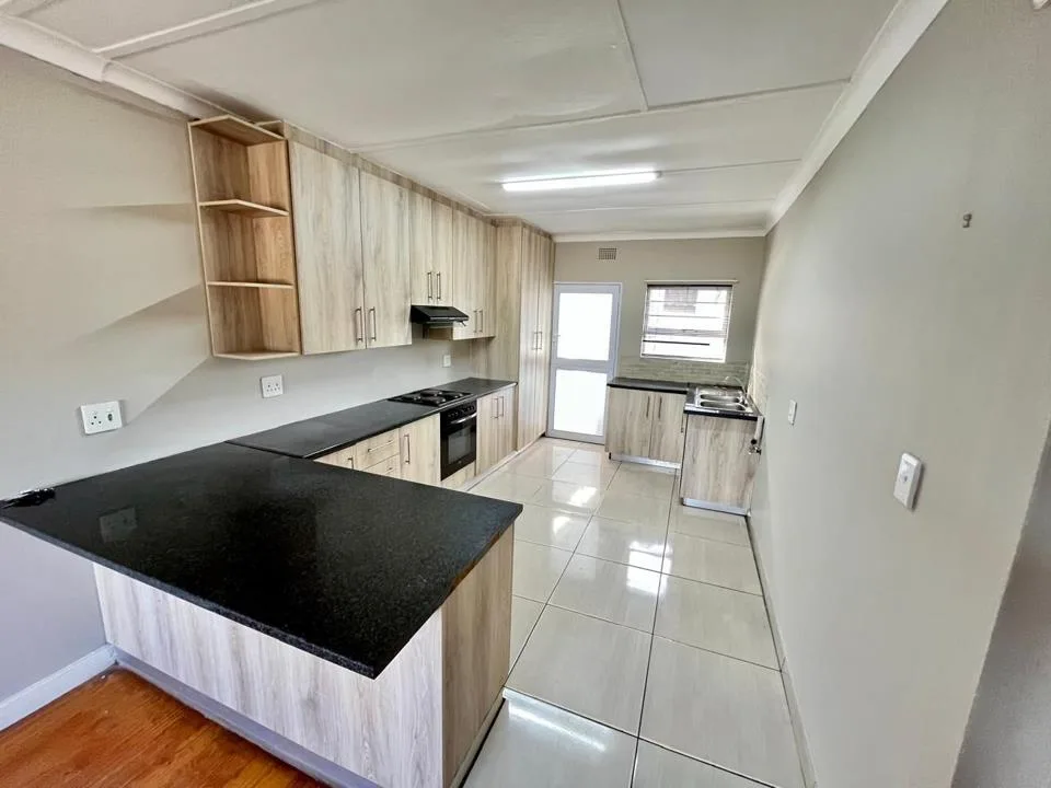 3 Bedroom House for sale in Stoneydrift