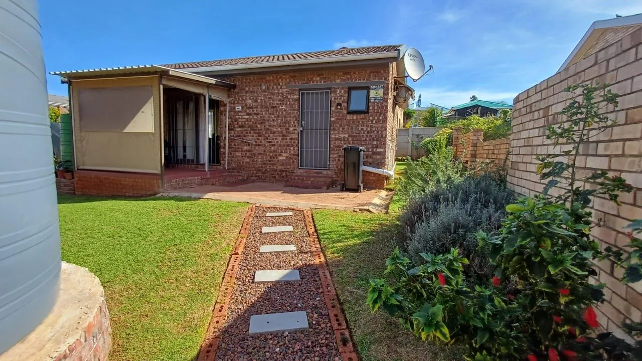 1 Bedroom Apartment in Noorsekloof