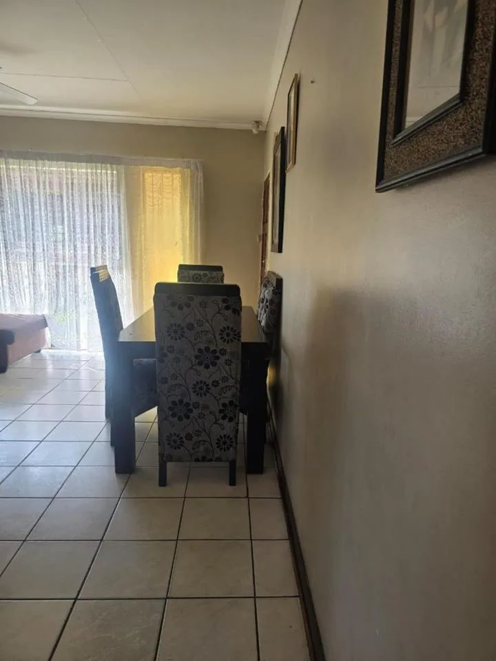3 Bedroom House to rent in Die Heuwel