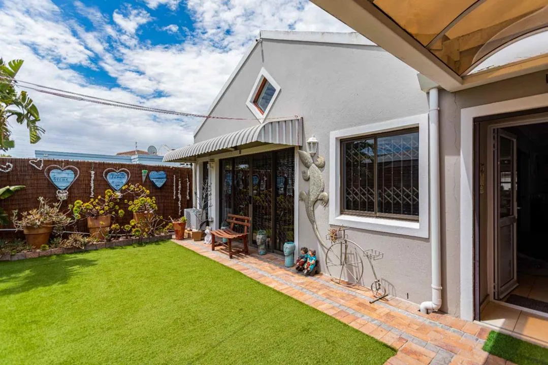3 Bedroom House for sale in Parklands