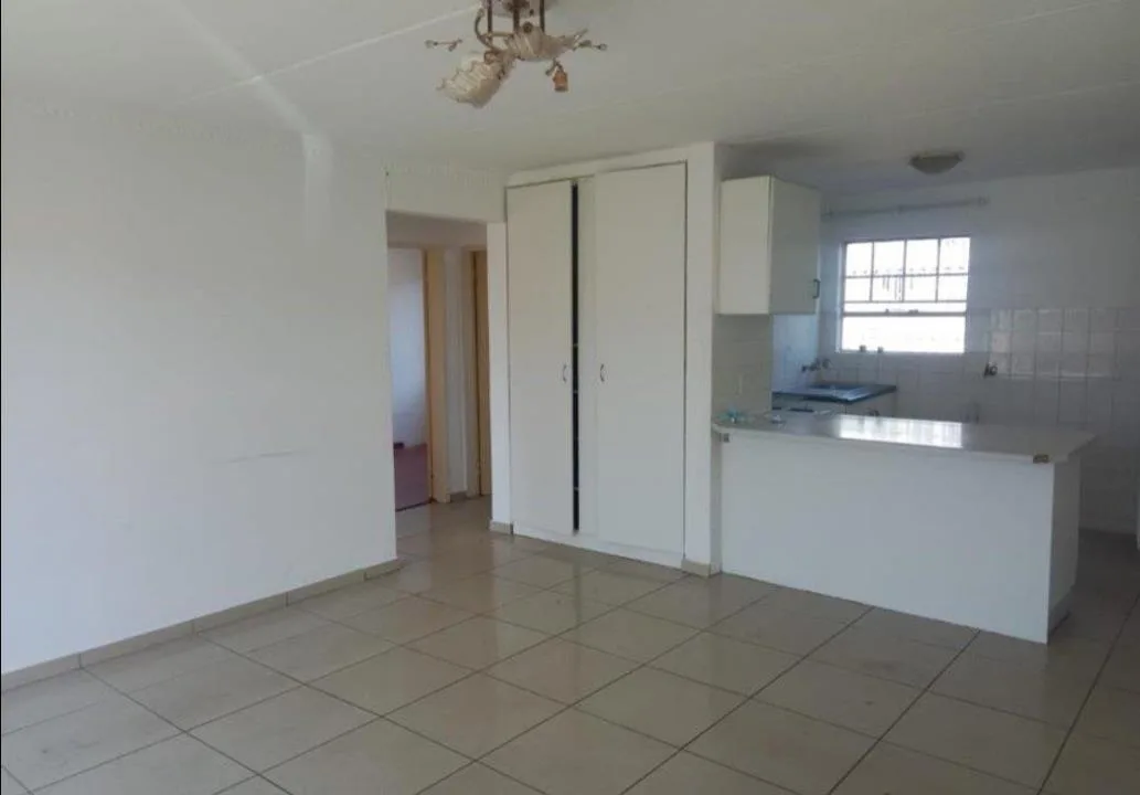 2 Bedroom Apartment / flat for sale in Meredale
