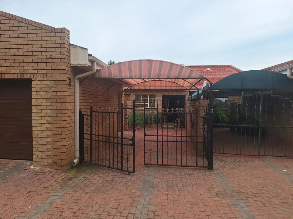 3 Bedroom Apartment / flat for sale in Parys