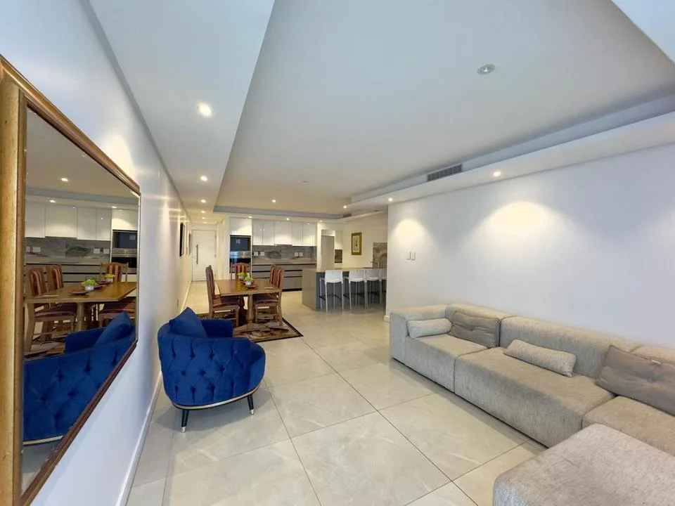 3 Bedroom Apartment / flat to rent in Umhlanga Ridge