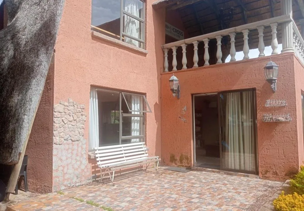 3 Bedroom House for sale in Loch Athlone