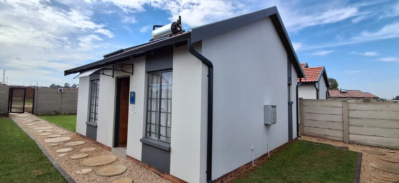 2 Bedroom House for sale in Sky City