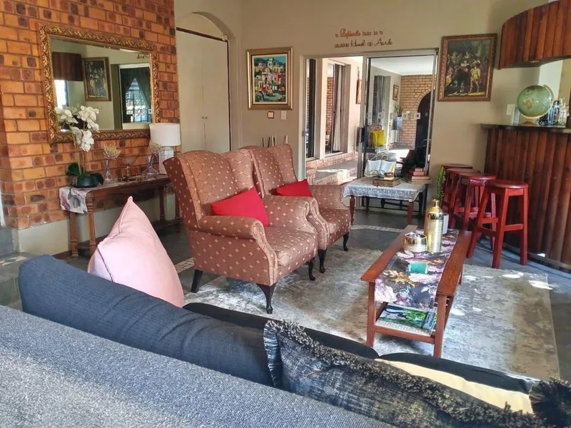 7 Bedroom House for sale in Noordrand