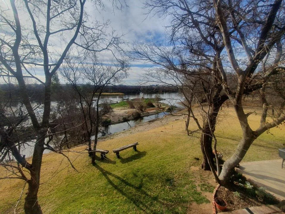4 Bedroom House for sale in Potchefstroom Rural
