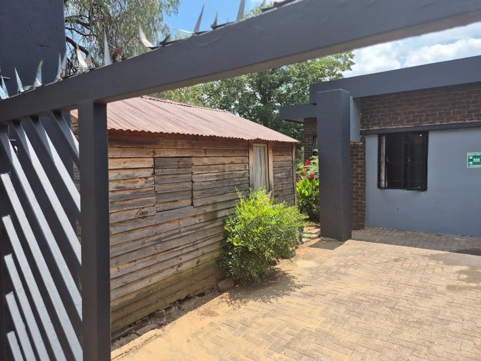 21 Bedroom House for sale in Vanderbijlpark SE 7