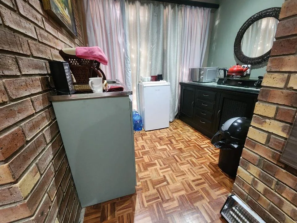 1 Bedroom House to rent in Secunda
