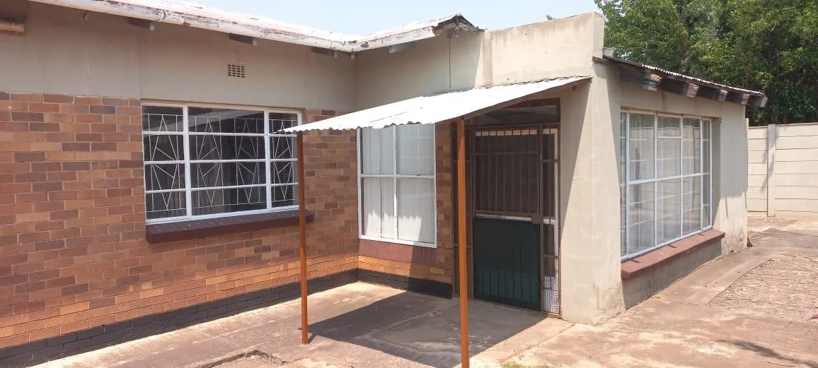 3 Bedroom House for sale in Venterspos