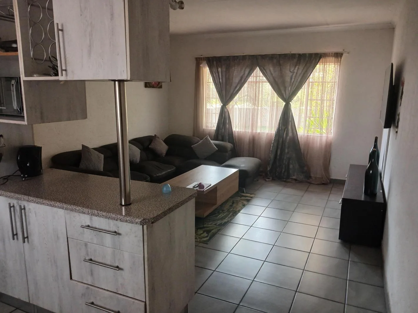 Property for sale in Die Hoewes