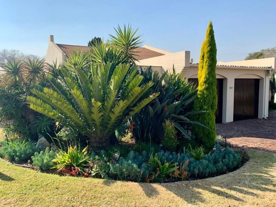 2 Bedroom Townhouse for sale in Magaliessig