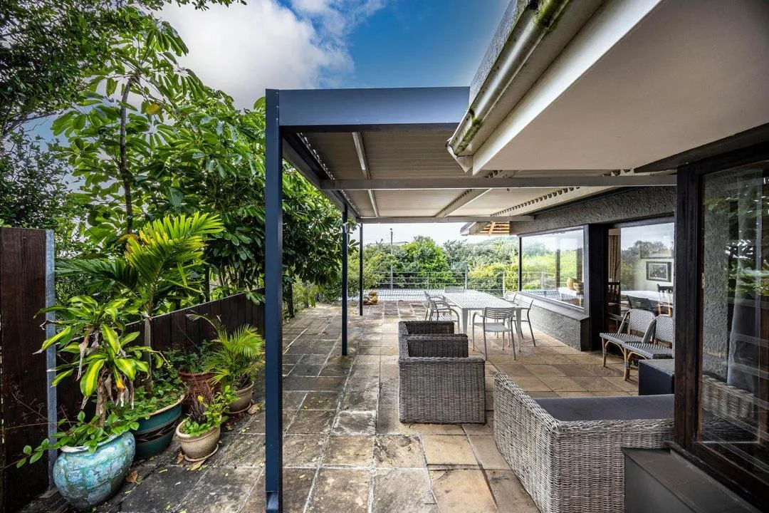4 Bedroom House for sale in Nahoon Beach