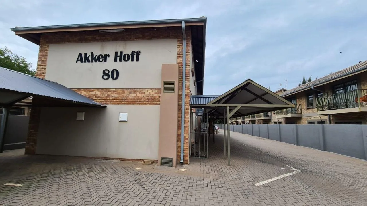 2 Bedroom Apartment / flat to rent in Potchefstroom Central