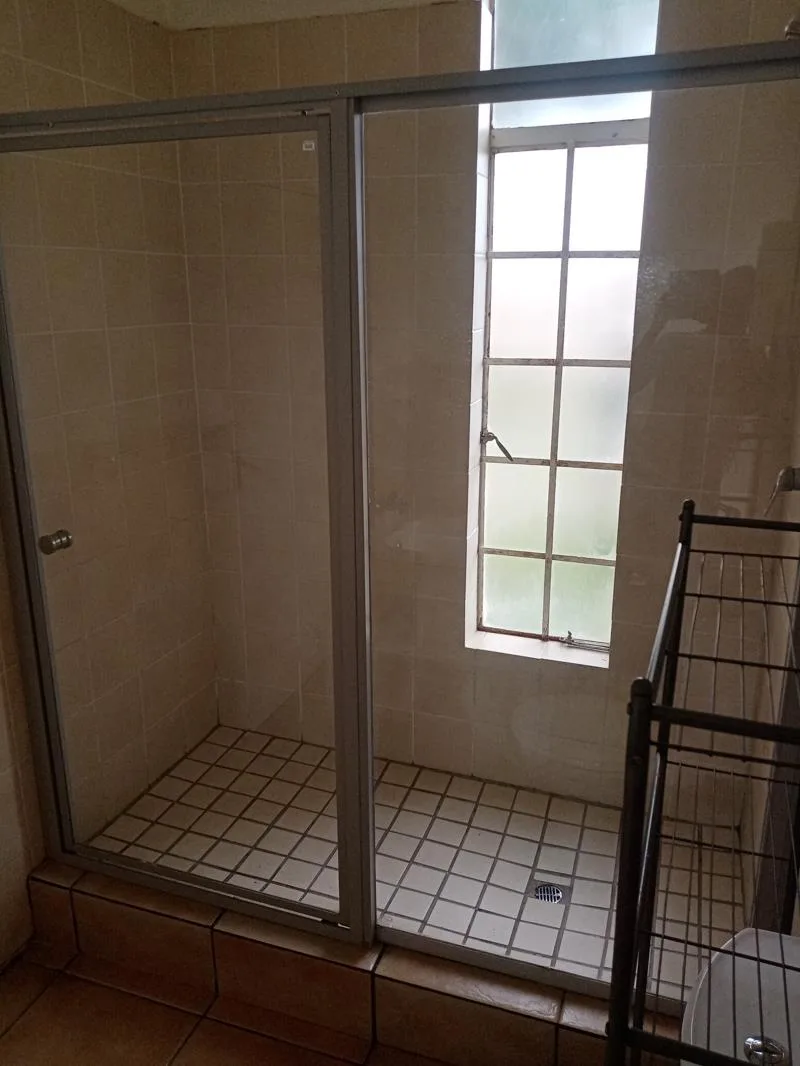 2 Bedroom Apartment in Laser Park