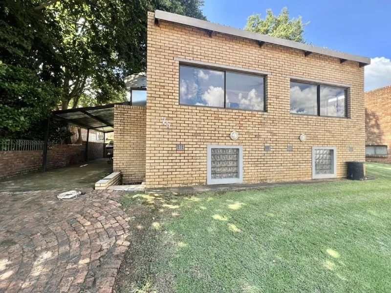 3 Bedroom House in Bronkhorstbaai