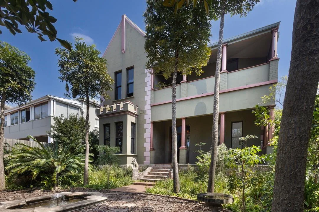 4 Bedroom House for sale in Morningside