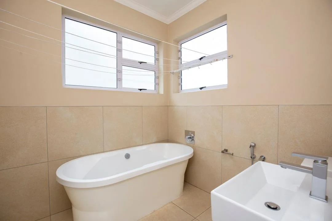 2 Bedroom Apartment / flat for sale in Morningside