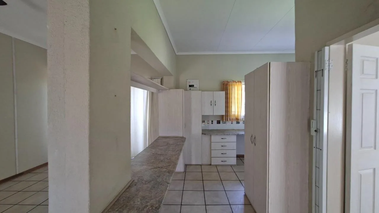 1 Bedroom Apartment / flat to rent in Potchefstroom Central