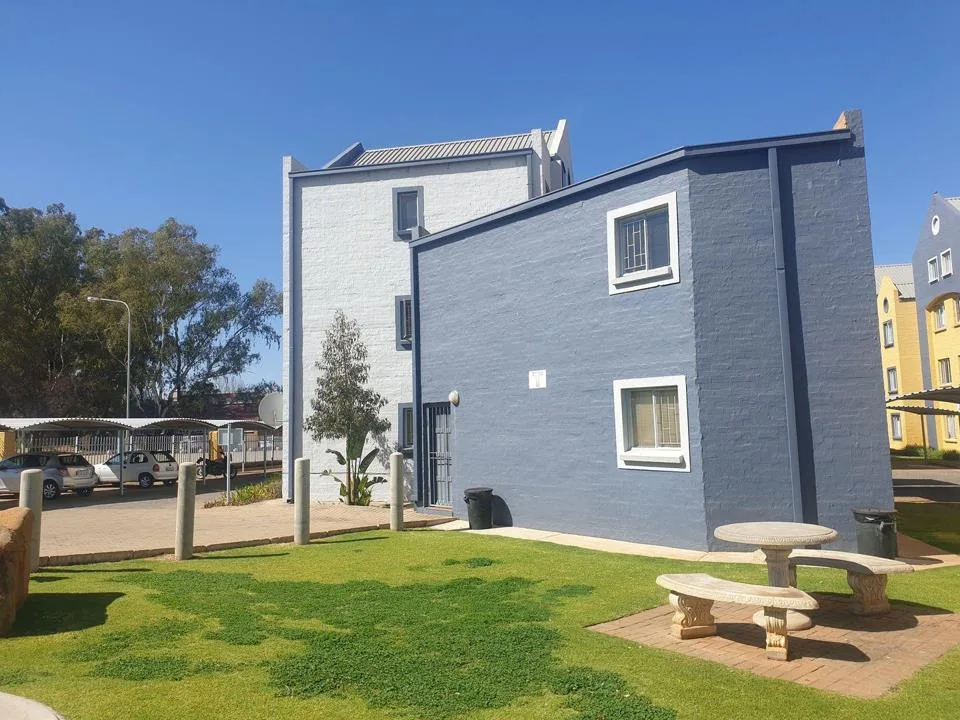 1 Bedroom Apartment / flat for sale in Kannoniers Park