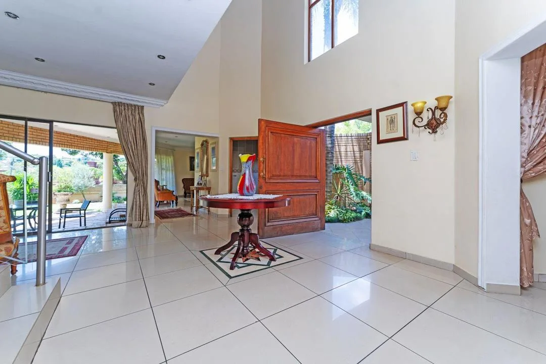 4 Bedroom House for sale in Country View