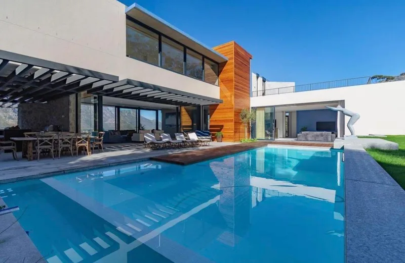 Property for sale in Hout Bay Central