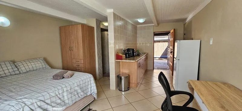 0.5 Bedroom Apartment / flat to rent in Mokopane Central