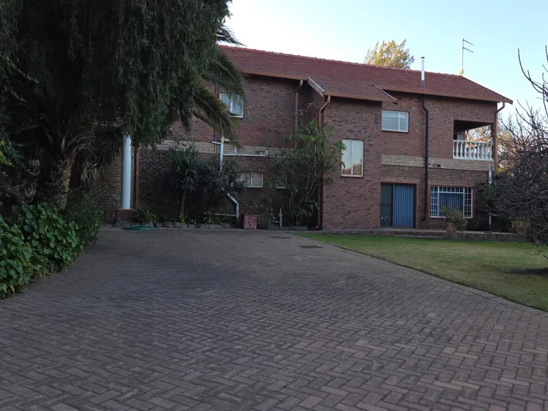 2 Bedroom House in President Park