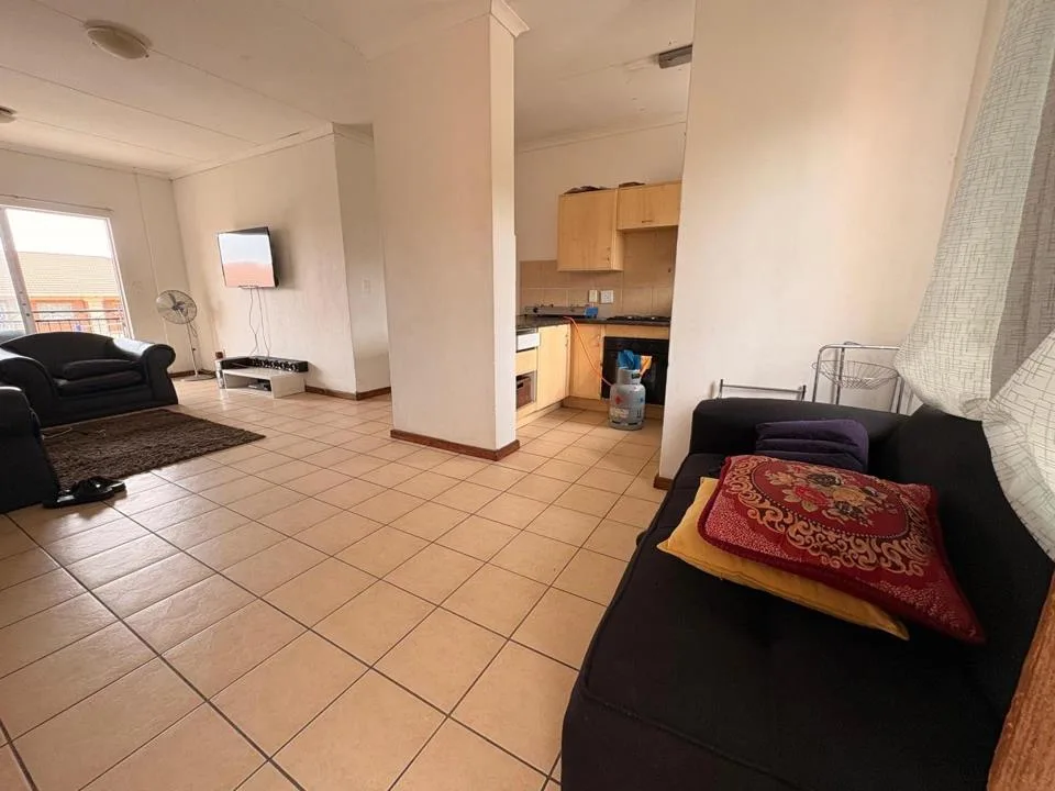 3 Bedroom Apartment / flat for sale in Karenpark